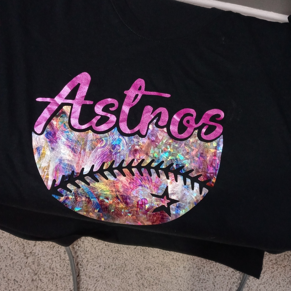 Custom apparel - Picture 5 of 16